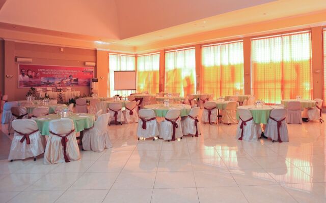 Airy Goa Monyet RA Kartini 1 Kupang