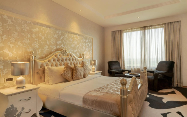 Le Meridien Surat – Guest Rooms – Surat
