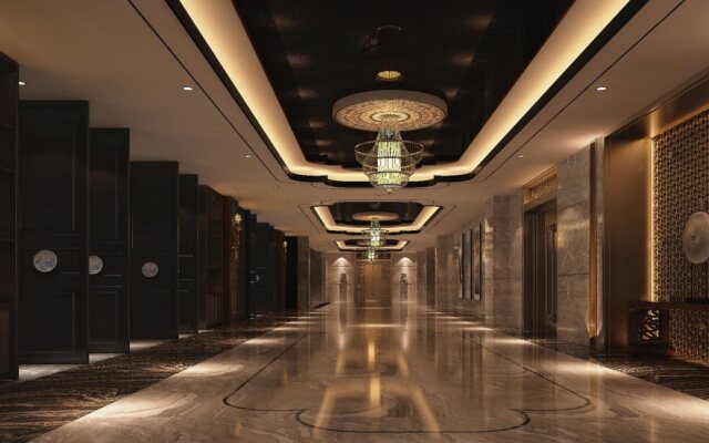 Jasper International Hotel