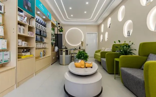 Dongting Film and Television Hotel (Xinying Xincheng Shopping Center) – Meal – Kunming