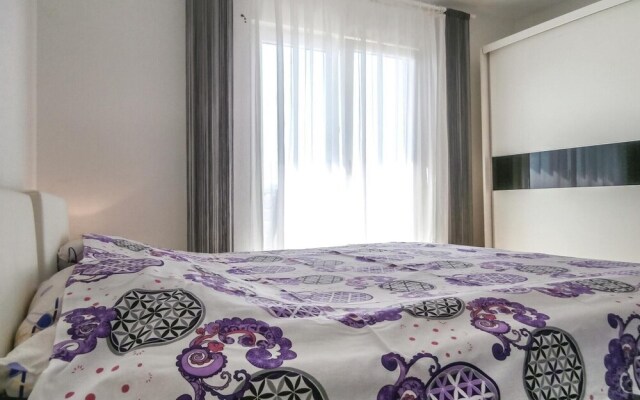 Stunning Home in Stanici With Wifi and 3 Bedrooms