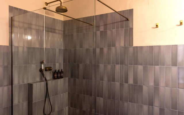 Casa Gran 1771 - MontRubí Winery Hotel - Adults Only