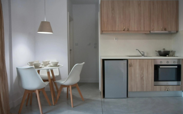 Axos Apartments