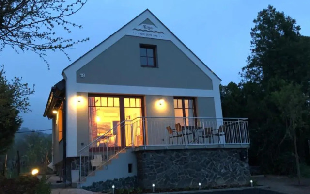 Riza Villa