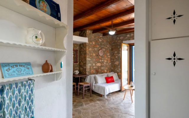 Elena s Traditional Dreamhouse