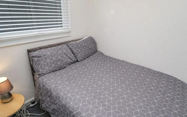 19 Cherry Park