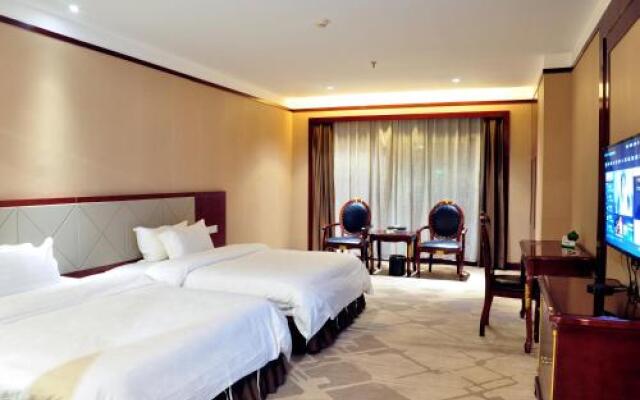 Xianglong Hotel