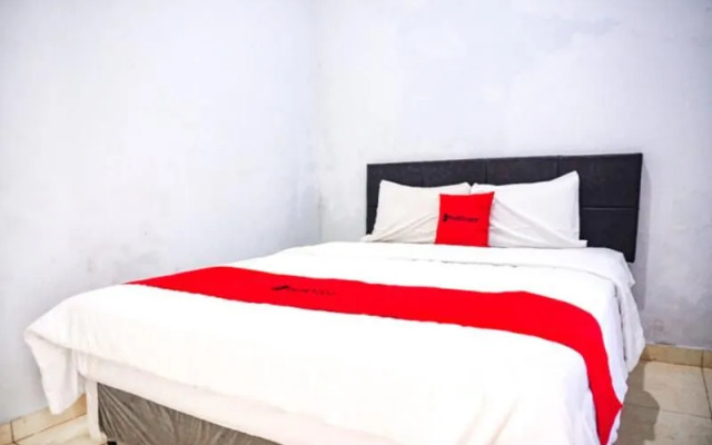 RedDoorz @ Batubulan Gianyar