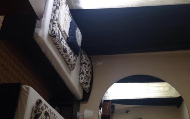 Krasnogvardeyskiy Hostel City Rooms
