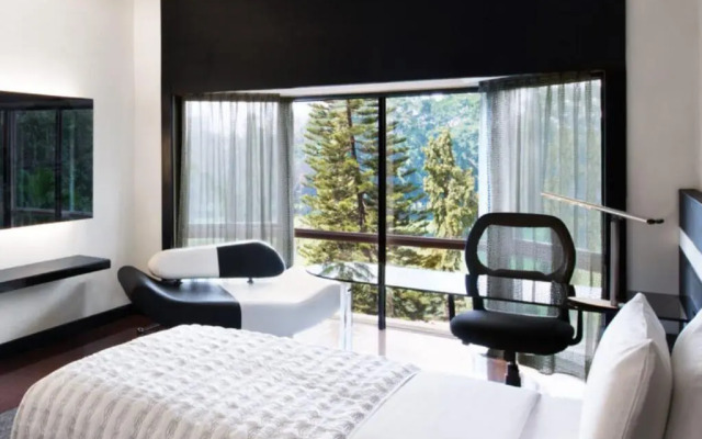 Le Meridien Bangalore