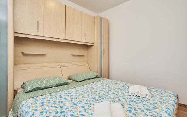 Apartments Mirna