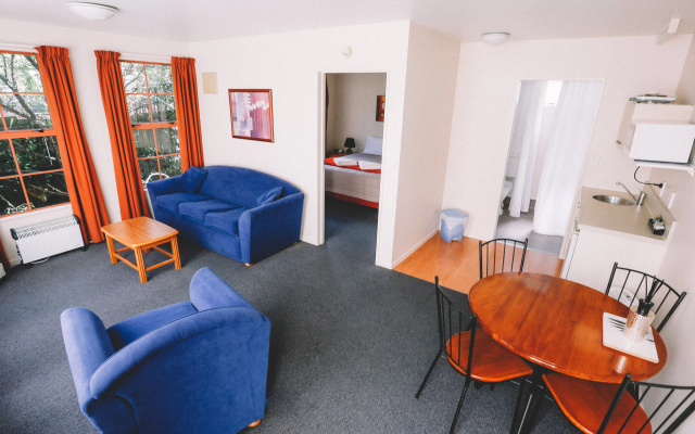 Addington Stadium Motel – Guest Rooms – Christchurch