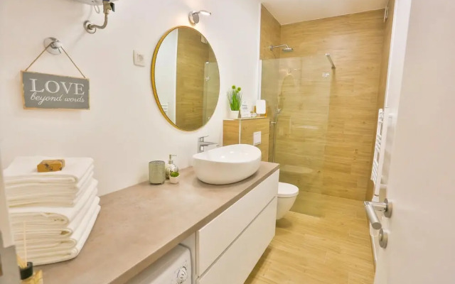Split Luxury Collection