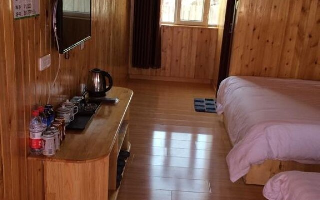 Mordaga Dongzeyuan Hotel