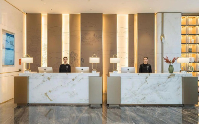 Atour Hotel Tonglu Fuchun River