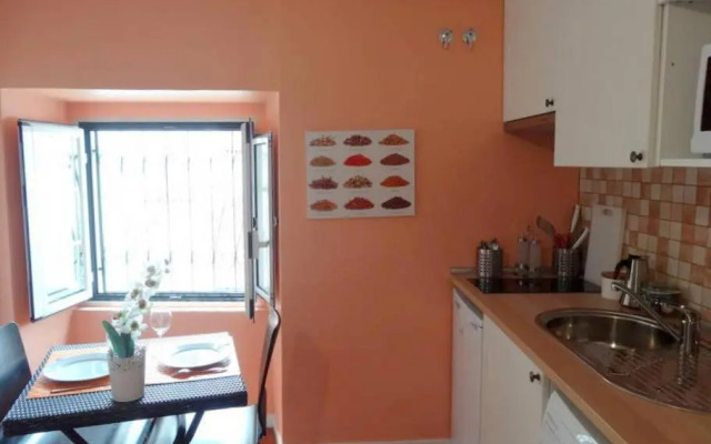 Charming Studio Alfama "Orange"