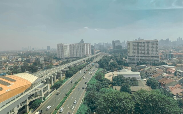 Comfortable And Nice Studio Room Apartement At H Residence