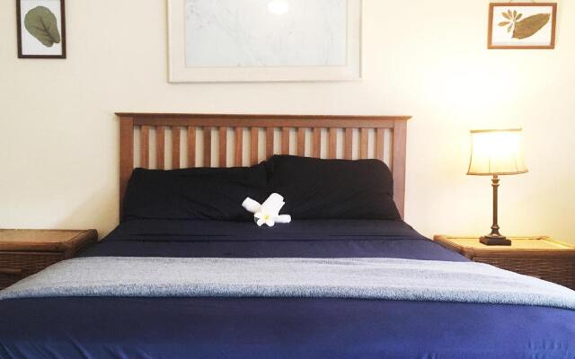 Plumeria Hostel Alternative
