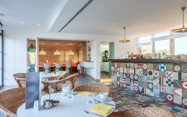 Hotel Cala Sant Vicenç - Adults Only + 16