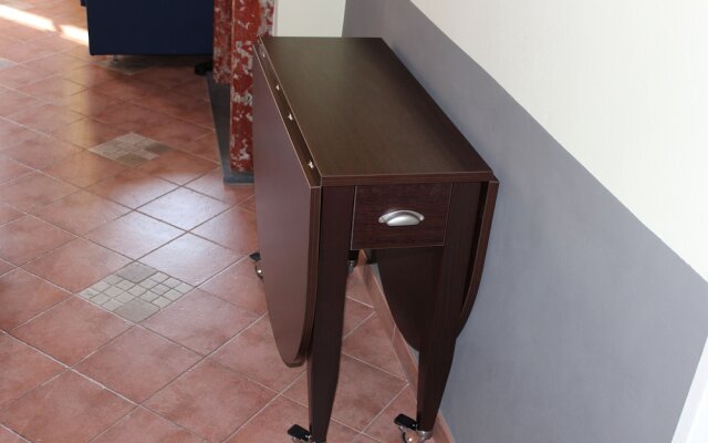 Loft Angela Charming Aptmnt in Pietrasanta Center