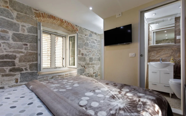 Luxury Authentic Studio Split Old-Town