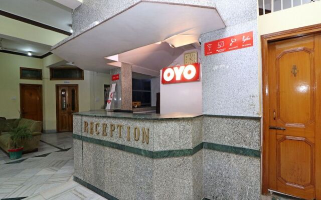 OYO 16112 Hotel Uruvela International