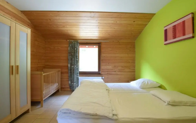 Cosy Holiday Home in Rendeux
