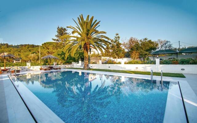 Zissis Villa & pool 5min drive to beach