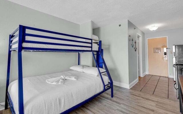 Oceanview Studios at Seamist Driftwood