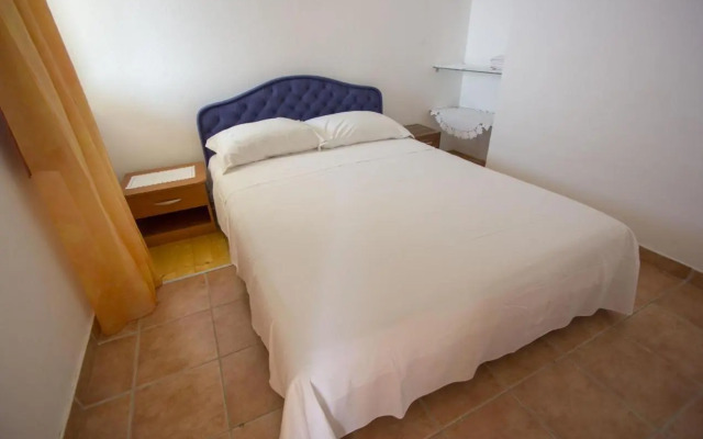 Family friendly seaside apartments Cove Rapak, Hvar - 12779