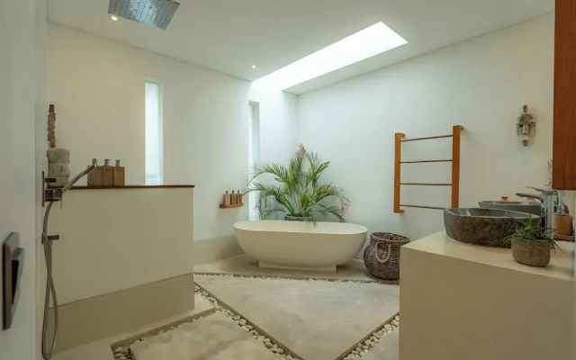 Flores Villa by Betterplace