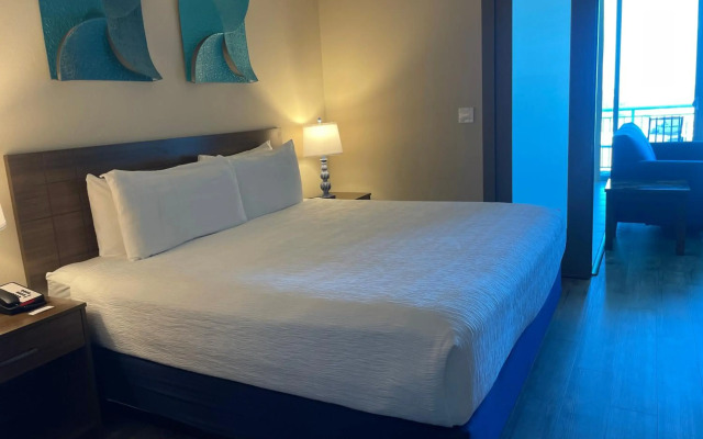 South Beach Biloxi Hotel & Suites