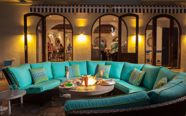 Oyster Bay Beach Resort