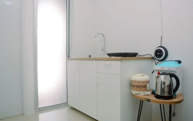 Cozy Living 2BR Apartment at Bassura City near Mall