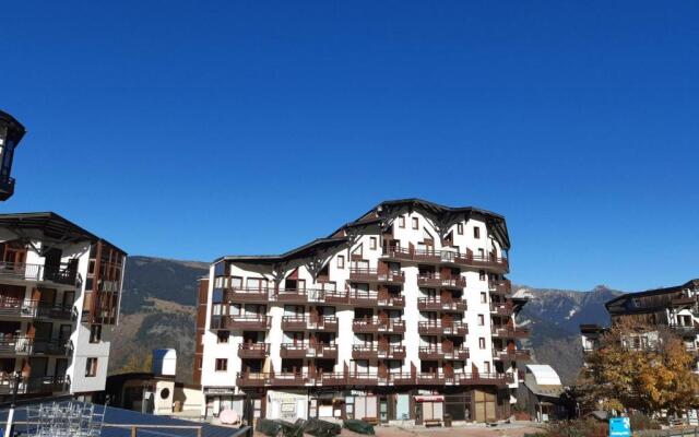 Appartement La Tania, 2 pièces, 4 personnes - FR-1-513-74