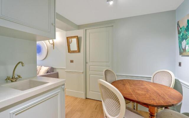 Pick A Flat's Apartments in Saint Germain - Paul-Louis Courier