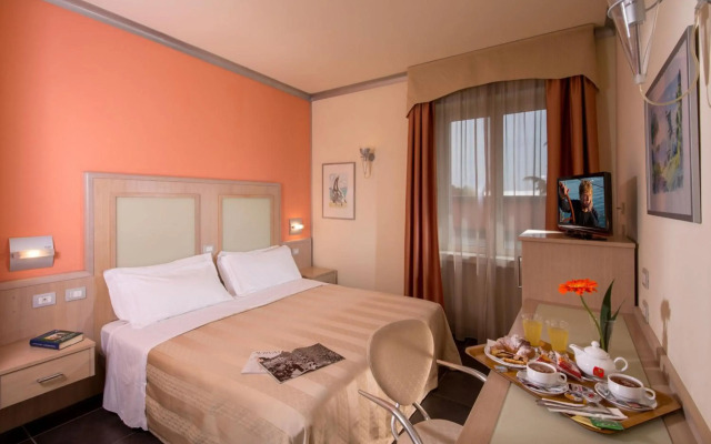 Hotel Mediterraneo