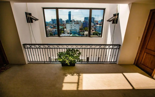 Gardenia Hue Hotel