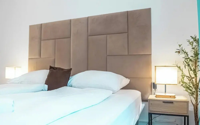 Comfortable 1BR Apartment Long Stays