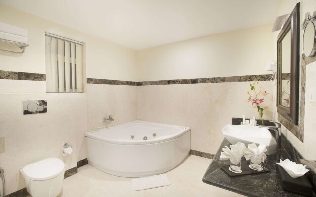 Clarks Exotica Convention, Resort & Spa