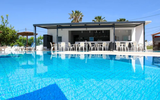 Golden Sun Hotel & Apartments