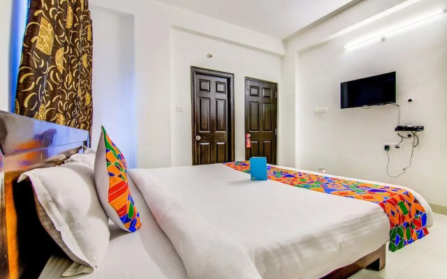 Flora Vihaan By FabHotel