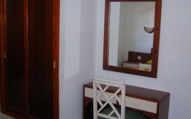 Elena Apartments
