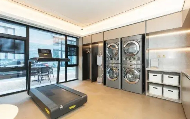 JI Hotel (Beijing Shoujingmao Jijiamiao Subway Station)