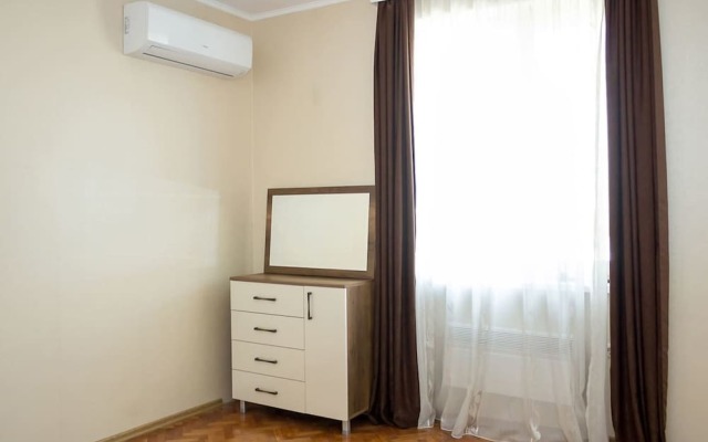 Fm Premium 2-Bdr Apartment - Varna Center