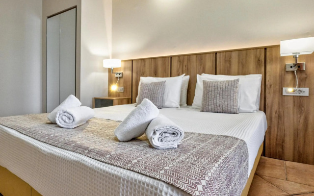 White Olive Premium Laganas - All Inclusive