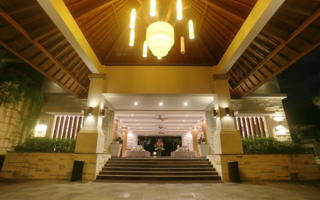 Grand Whiz Hotel Nusa Dua
