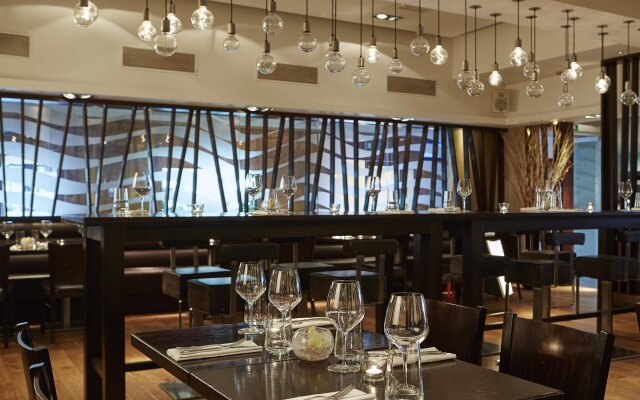 Mandolay Hotel Guildford