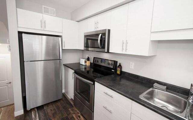 Beautiful South Winnipeg 4 Bdrm 2 Bath Townhouse