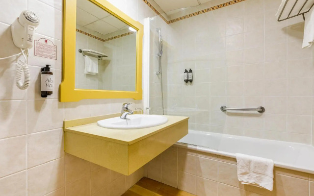 Hotel Almijara – Mares